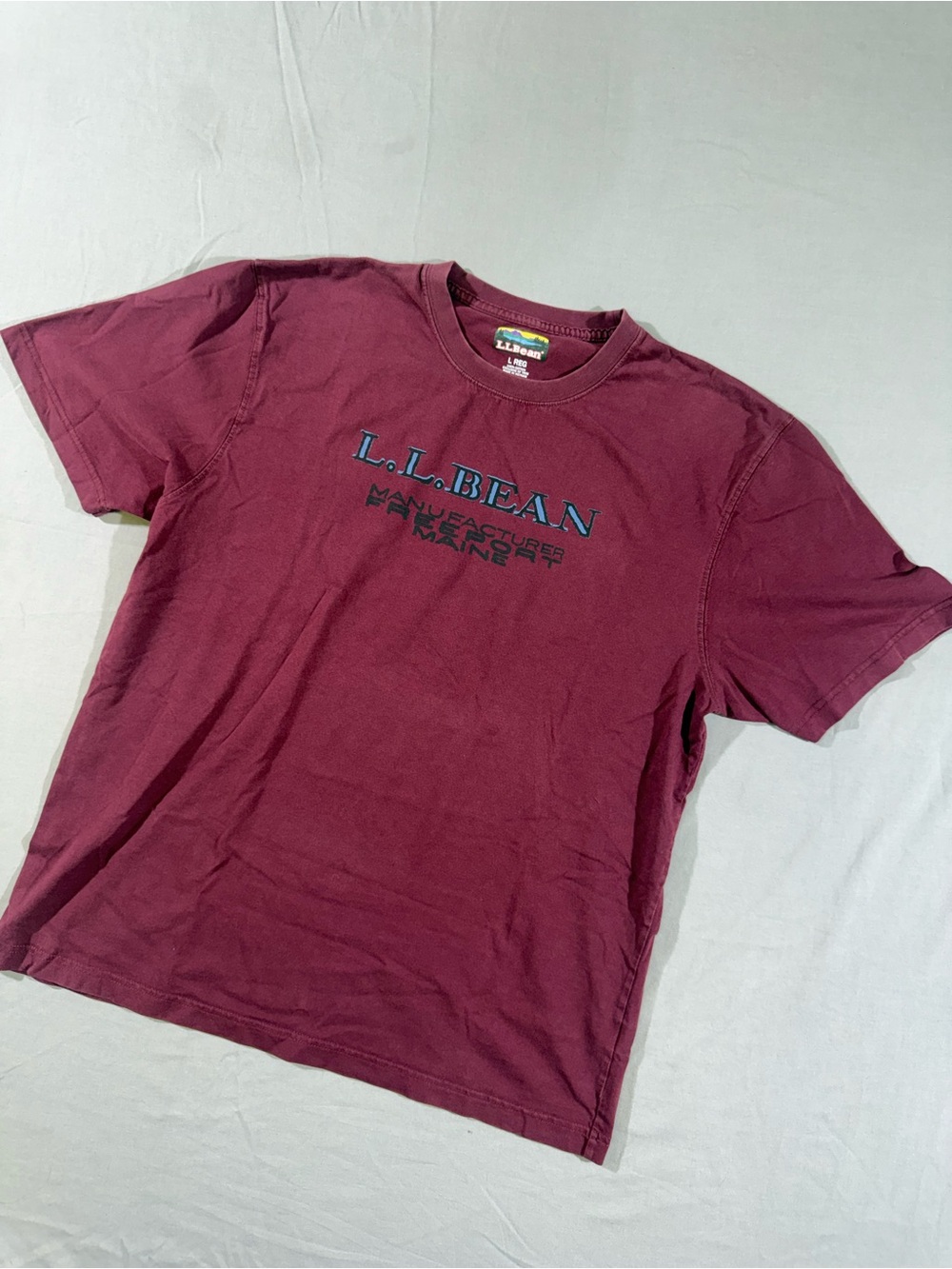 L.L. Bean Men's Burgundy Graphic Crew Neck T-Shirt